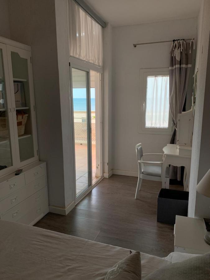 Apartamento Primera Linea De Playa Port Saplaya Luaran gambar